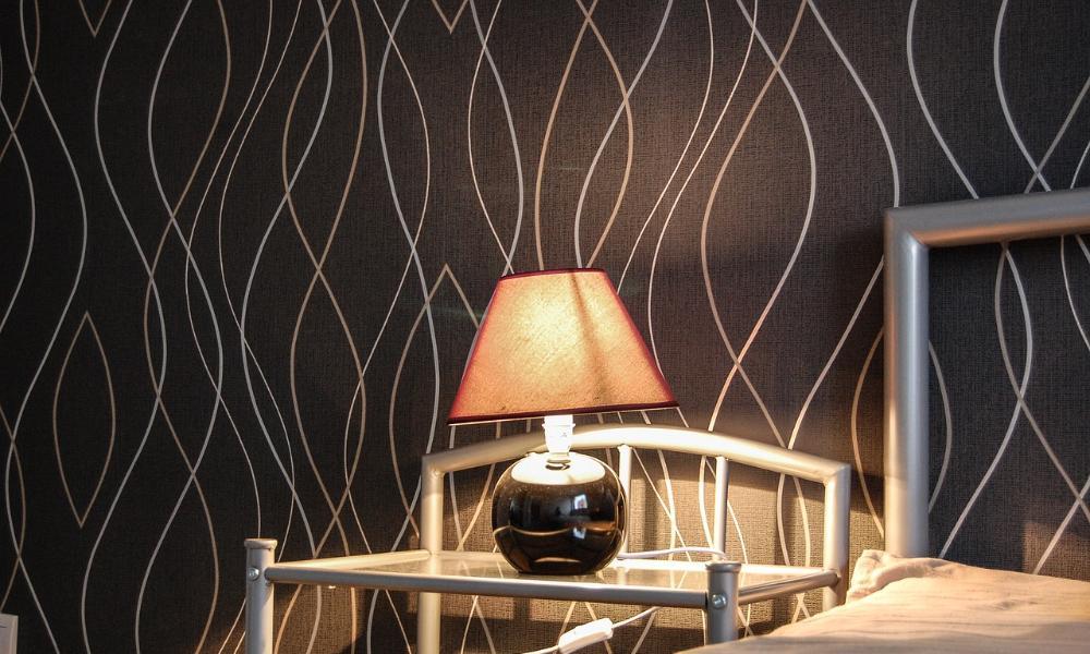 Aranżacja wnętrz w stylu industrialnym – jak stworzyć wyjątkowy klimat w swoim domu