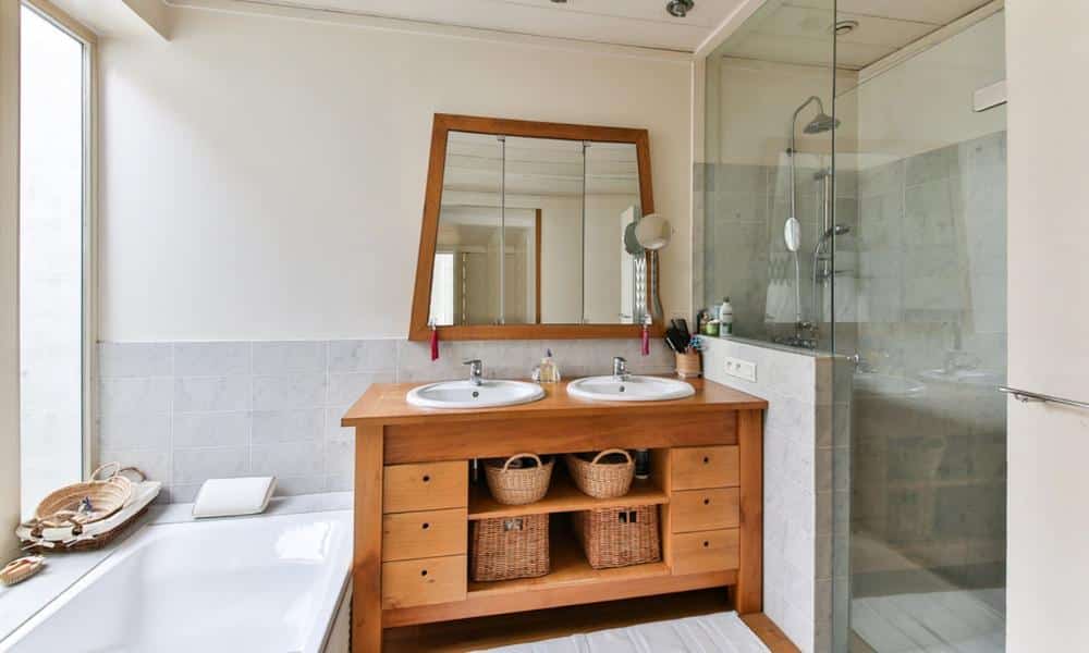 Lustra antyparowe – jak działają i czy są praktyczne?